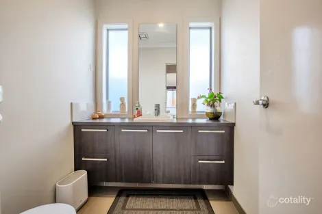 Property photo of 25 The Inlet Paynesville VIC 3880