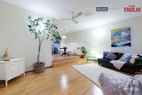 33 Recreation Rd, Hamilton Hill, WA 6163