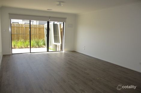 Property photo of 8/4 Mantello Drive Werribee VIC 3030