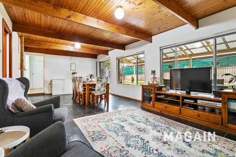 Property photo of 5 Radcliffe Grove Christie Downs SA 5164