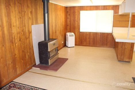 Property photo of 5-7 Naradhun Street Whitton NSW 2705