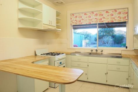 Property photo of 5 Miles Street Bentleigh VIC 3204