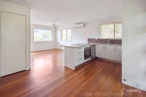 Property photo of 4 Emblem Street Jamboree Heights QLD 4074