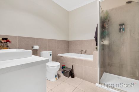 Property photo of 2/4 Walmer Road Derrimut VIC 3026