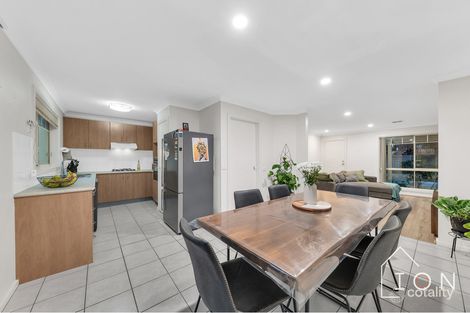 Property photo of 32/4 Paydon Way Hampton Park VIC 3976