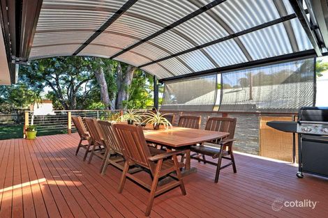 28 Lergessner St, Biggera Waters, QLD 4216