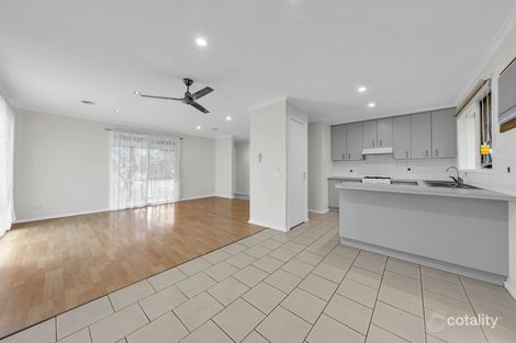 Property photo of 30 Dion Drive Carrum Downs VIC 3201