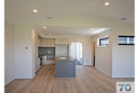 Property photo of 11 Poplar Lane Clyde VIC 3978