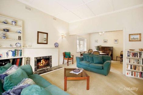 Property photo of 32 Through Road Camberwell VIC 3124