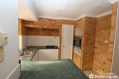 Property photo of 118B Lowanna Way Armadale WA 6112