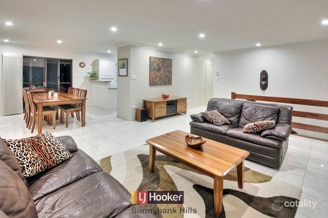 Property photo of 52 Dunstable Street Macgregor QLD 4109