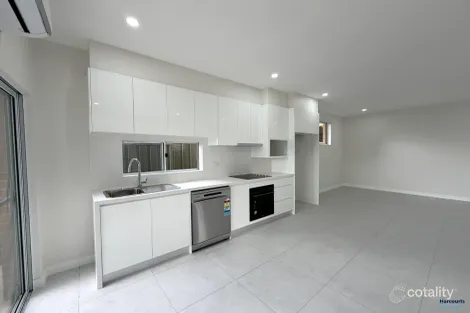 24 Craig Ave, Oxley Park, NSW 2760