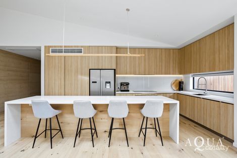Property photo of 8A Warana Way Mount Eliza VIC 3930