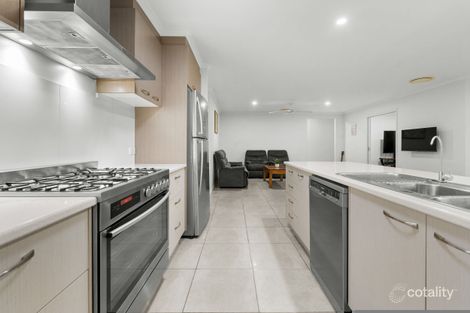 Property photo of 2 Begonia Court Caboolture QLD 4510