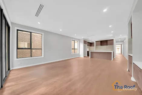 Property photo of 14 Rohab Crescent Mount Cottrell VIC 3024