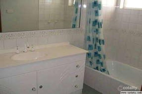 Property photo of 1/167 Denham Street Allenstown QLD 4700