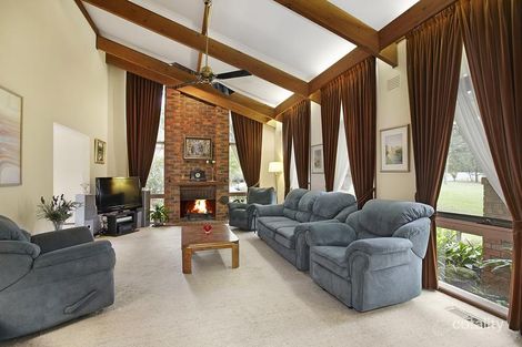 Property photo of 1 Moola Place Eltham VIC 3095