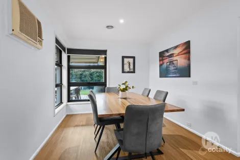 Property photo of 2 Stanley Street Somerville VIC 3912
