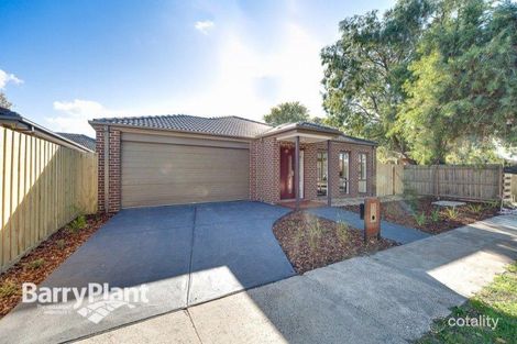 1a Jillian St, Cranbourne, VIC 3977