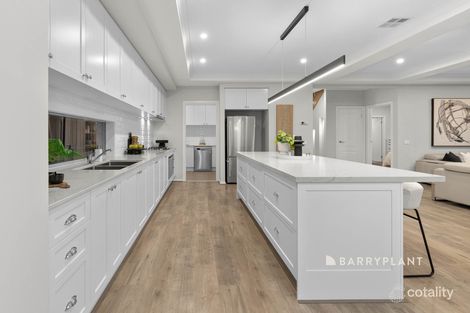 Property photo of 52 Copper Beech Road Beaconsfield VIC 3807