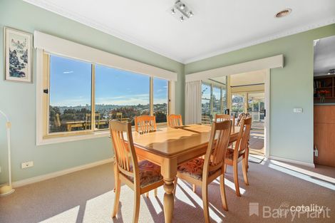 Property photo of 2 Pryor Road Drouin VIC 3818