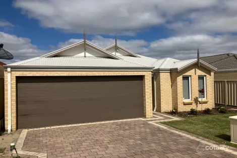 63 Longhurst Way, Queens Park, WA 6107