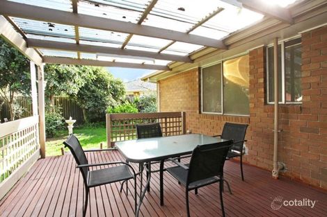 10 Ballard Cl, Gladstone Park, VIC 3043