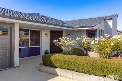 Property photo of 12 Sellen Court Leeming WA 6149