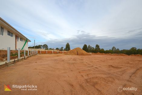 Property photo of 14 Kellerman Crescent Boorooma NSW 2650