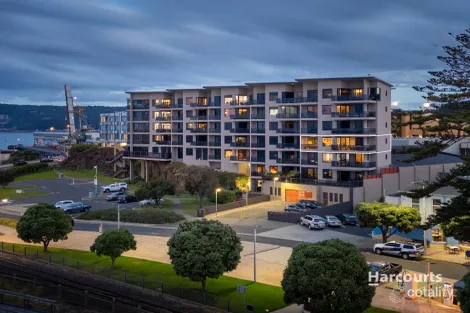 Property photo of 6/5 North Terrace Burnie TAS 7320