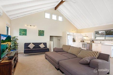 Property photo of 21 Grevillia Avenue Davistown NSW 2251