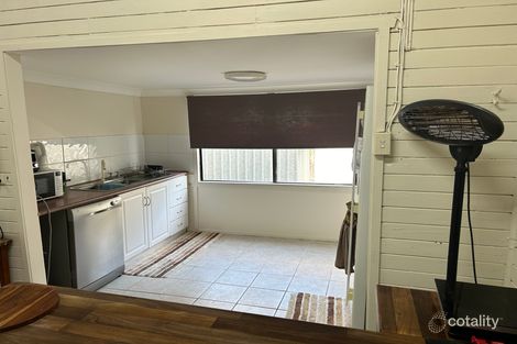 Property photo of 2 Quinalow-Peranga Road Quinalow QLD 4403