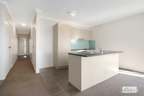 Property photo of 2 Omeara Street Wodonga VIC 3690