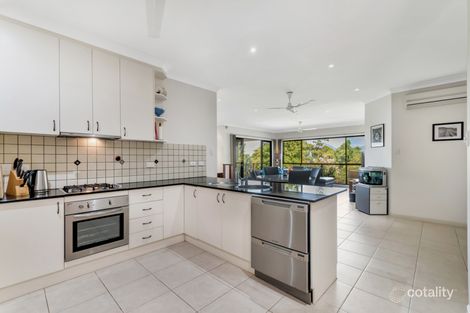 Property photo of 10 Birdwing Place Caravonica QLD 4878