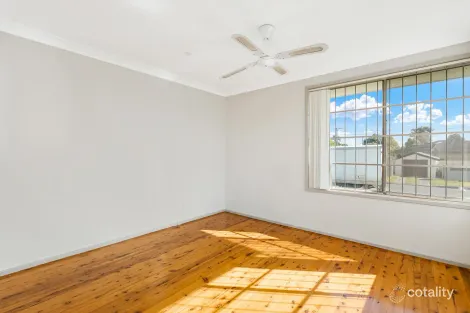 Property photo of 22 Moir Street Smithfield NSW 2164