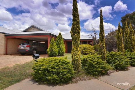 33 Tallering Dr, Ellenbrook, WA 6069