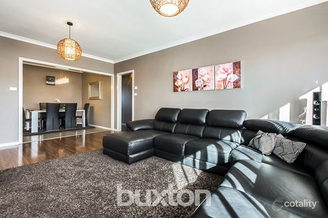 Property photo of 62 Fidge Crescent Breakwater VIC 3219