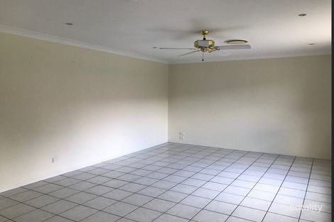 Property photo of 5 Kleber Place Meadowbrook QLD 4131