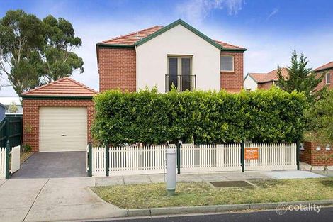 1/2 Genoa St, Moorabbin, VIC 3189
