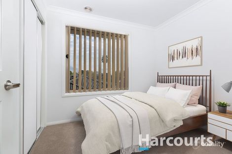 Property photo of 2/7-11 Kanooka Grove Doveton VIC 3177
