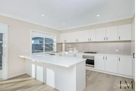 1 Gow St, Hamilton North, NSW 2292