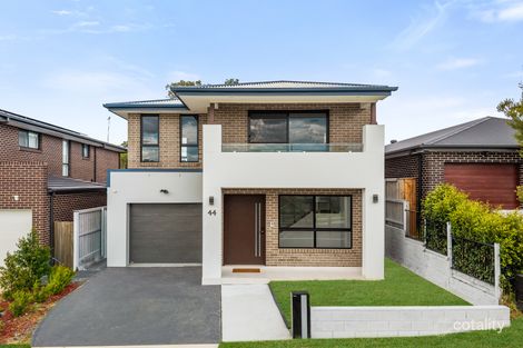 44 Waterhouse Rd, Bradbury, NSW 2560