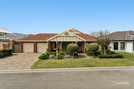 4 Spencer Ct, Mawson Lakes, SA 5095