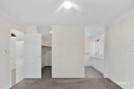 Property photo of 9 Bertha Loop Dudley Park WA 6210