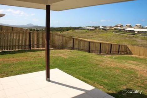 Property photo of 14 Falcon Crest Zilzie QLD 4710