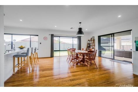 Property photo of 4 Granite Road Harrisdale WA 6112