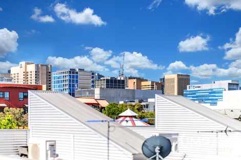 Property photo of 2/112 Gilbert Street Adelaide SA 5000