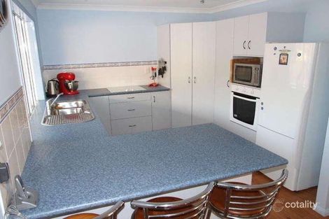 Property photo of 22 Ronald Crescent Benaraby QLD 4680