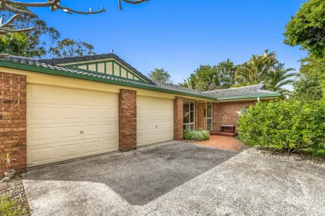5 Hardy Ave, Ocean Shores, NSW 2483