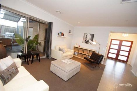 Property photo of 2 Dartmouth Court Kialla VIC 3631